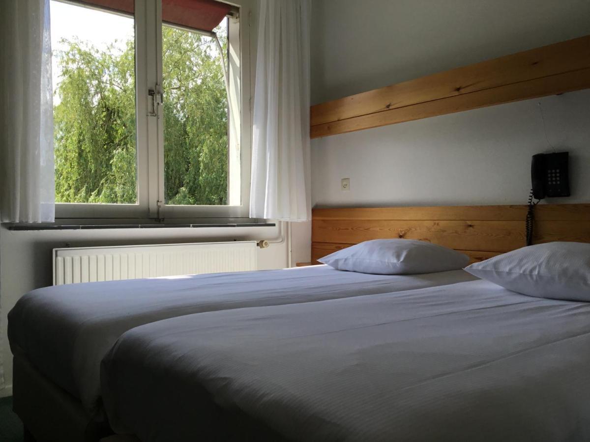 Hotel Steensel Eksteriør billede