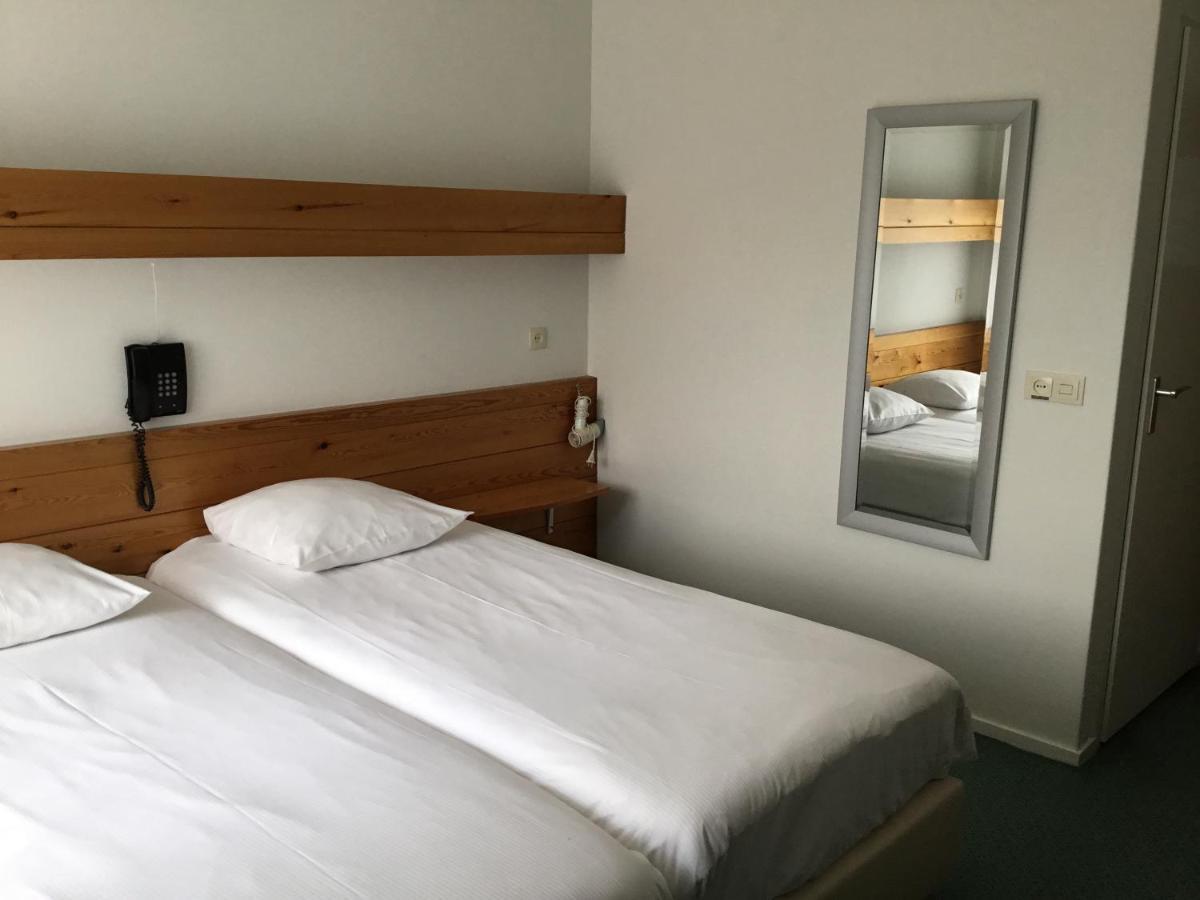 Hotel Steensel Eksteriør billede