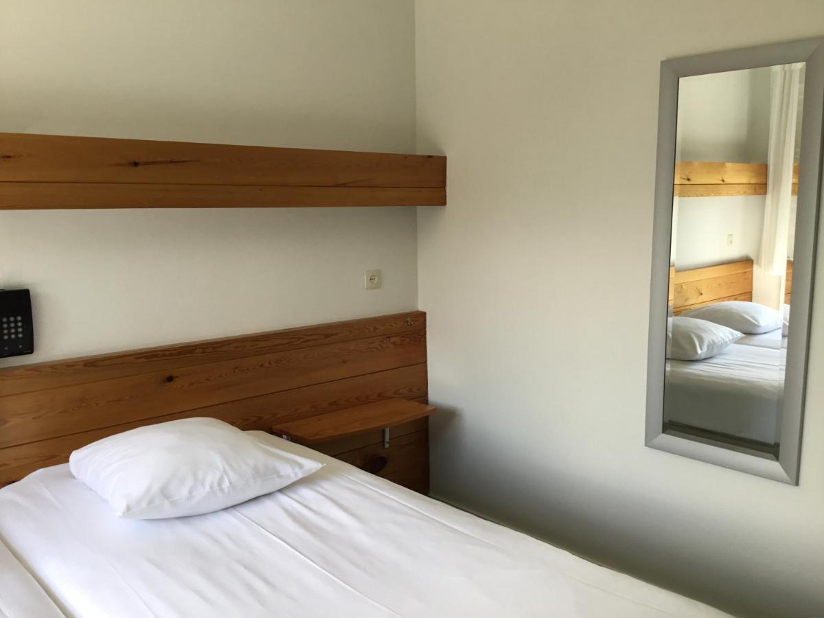 Hotel Steensel Eksteriør billede