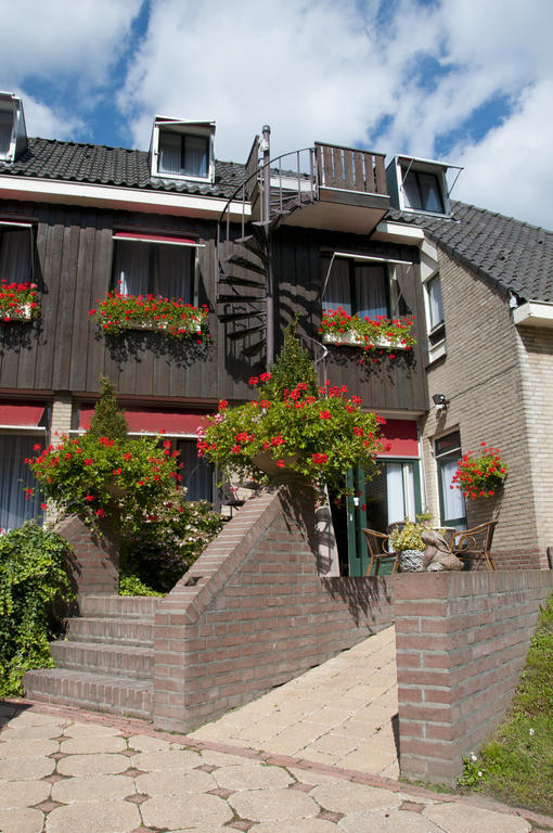 Hotel Steensel Eksteriør billede